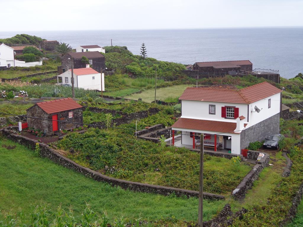Adega Pedra Do Lagar Villa Calheta de Nesquim Exterior photo
